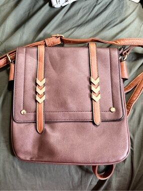Classic Brown Crossbody Bag with Gold Accent